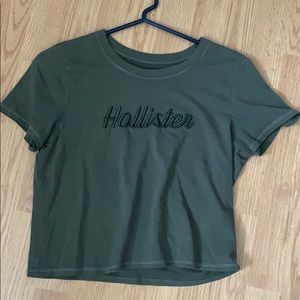 Hollister t shirt
